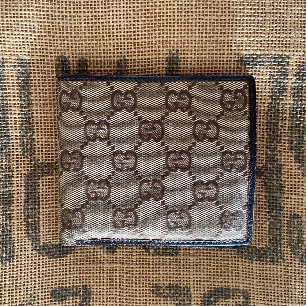 💯 AUTHENTIC GUCCI GG Supreme Brown Leather Coated Canvas Monogram Bifold Wallet